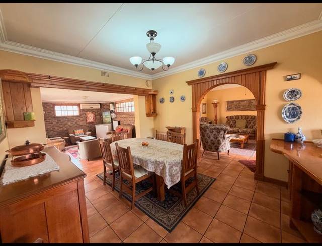 3 BEDROOM HOUSE FOR SALE IN UNITAS PARK